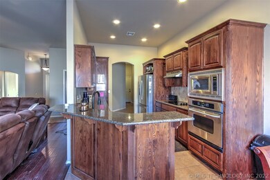 2744 W Quinton St, Broken Arrow, OK 74011 - photo 5