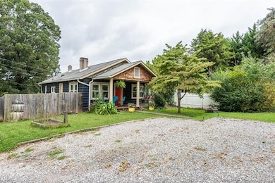 129 Dodge St, Asheville, NC 28803 - photo 2