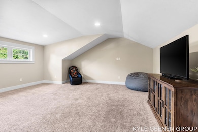 34-web-or-mls-A7401713