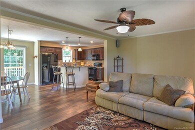 Open floor plan!
