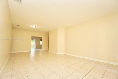 13424 SW 122nd Ave unit n/a, Miami, FL 33186 - photo 2