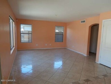 023-303432 - Living Area