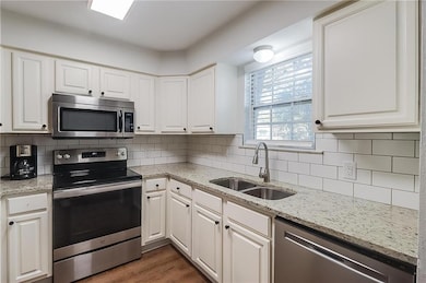 515 Third St unit 5, Bay Saint Louis, MS 39520 - photo 6