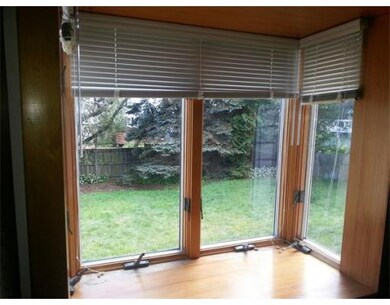 31 Shade St unit 31, Waltham, MA 02452 - photo 4