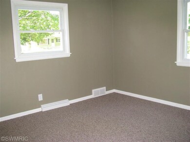 2214 Mapleview Ave, Portage, MI 49024 - photo 3