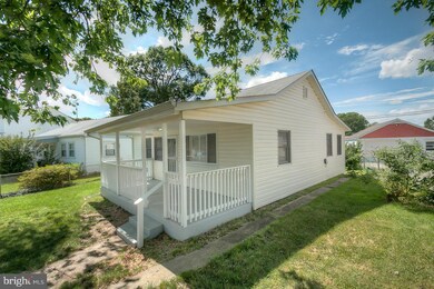 28 Yawmeter Dr, Middle River, MD 21220 - photo 2