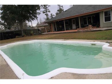 131 Golden Pheasant Dr, Slidell, LA 70461 - photo 2