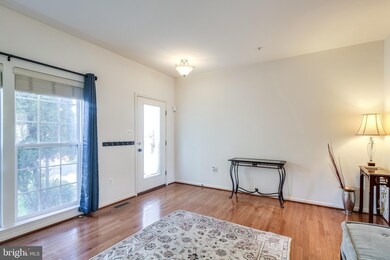 1718 Sunningdale Ln, Hanover, MD 21076 - photo 2