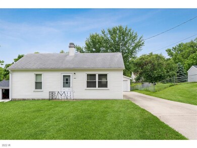 407 E Diehl Ave, Des Moines, IA 50315 - photo 4