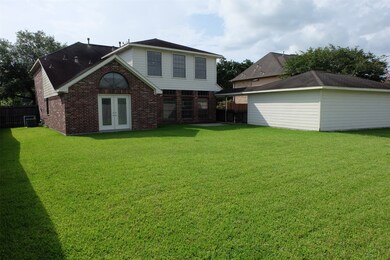 2403 Sarasota Dr, Friendswood, TX 77546 - photo 3