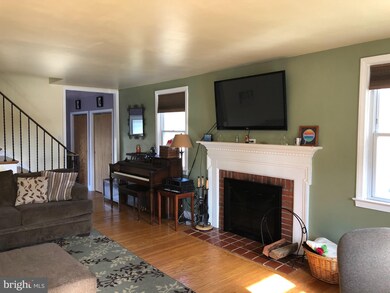 963 Providence Rd, Springfield, PA 19064 - photo 4