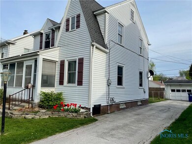 2846 111th St, Toledo, OH 43611 - photo 2