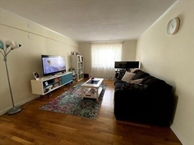 118 Decatur St unit 3, Arlington, MA 02474 - photo 2