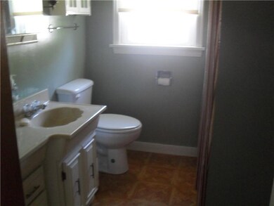 Full Bath.