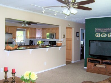 45 NE 12th St, Linton, IN 47441 - photo 7