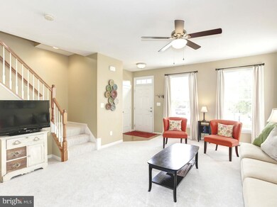 9060 Marble Falls Ct, Bristow, VA 20136 - photo 4