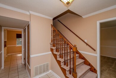 Foyer, Large and Open