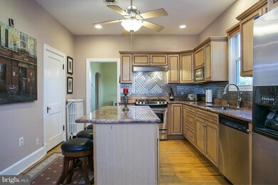 11721 Daisy Ln, Glenn Dale, MD 20769 - photo 3