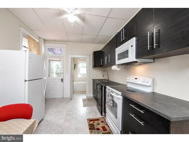 313 E 3rd St, Boyertown, PA 19512 - photo 5