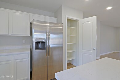 Kitchen 6