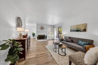 224 Oakleaf Dr unit 102, Thousand Oaks, CA 91360 - photo 6