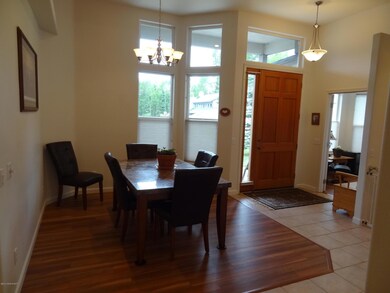 Entry & dining room