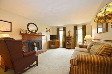 2 Elizabeth Ave, Franklin, MA 02038 - photo 3