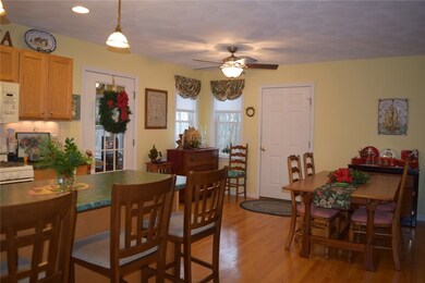 33 Misty Ct, Wakefield, RI 02879 - photo 5