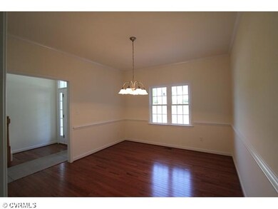 Dining Room - Hardwood Floors