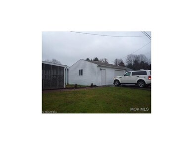 Could be a 2 car garage