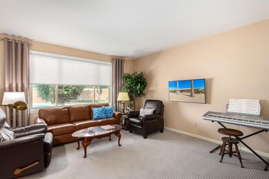 4206 W Carol Ave, Phoenix, AZ 85051 - photo 7