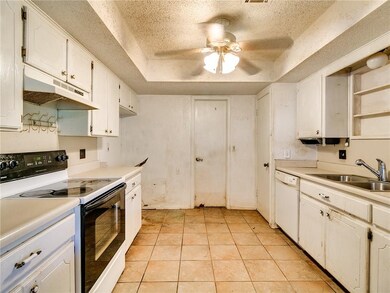 13601 S Western Ave, Edmond, OK 73025 - photo 7