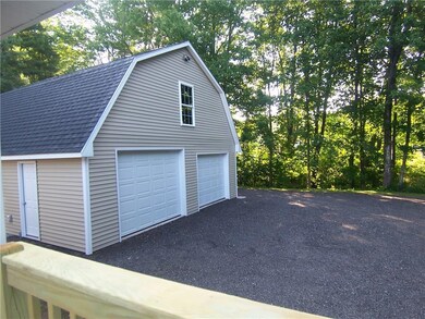 25 Clifford St, Mechanic Falls, ME 04256 - photo 2