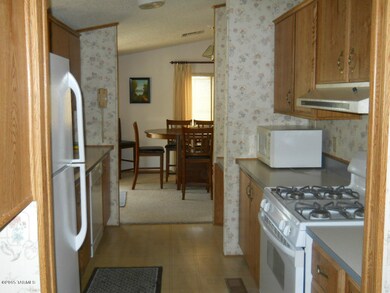 Kitchen Dining room
