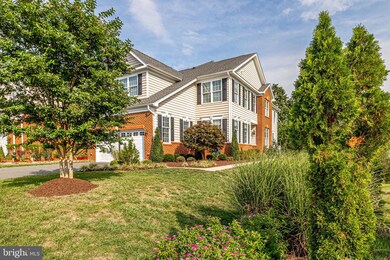 22998 Weybridge Square, Broadlands, VA 20148 - photo 3