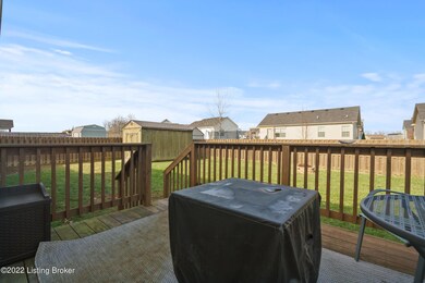 476 Gentry Ln, Mount Washington, KY 40047 - photo 7