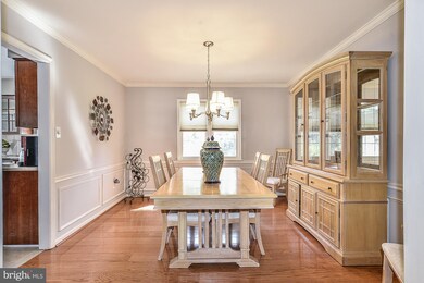 3617 Great Laurel Ln, Fairfax, VA 22033 - photo 6