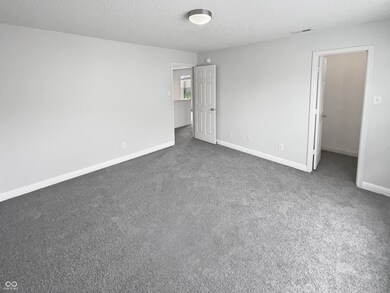 13947 Meadow Lake Dr, Fishers, IN 46038 - photo 5