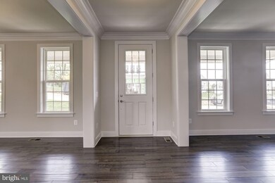 270 Ball Ct, Purcellville, VA 20132 - photo 4