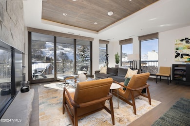 altus_301_interior_living_d