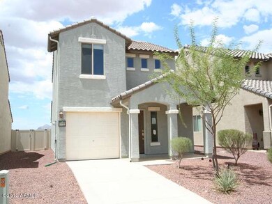023-354637 front left