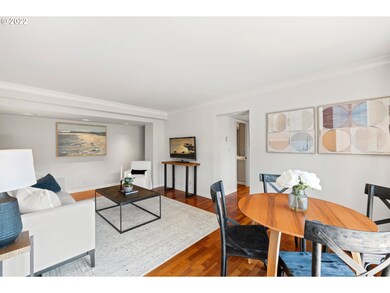 Living Room/Dining Room