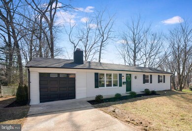 8933 Braeburn Dr, Annandale, VA 22003 - photo 2