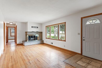 8224 Colfax Ave S, Bloomington, MN 55420 - photo 7