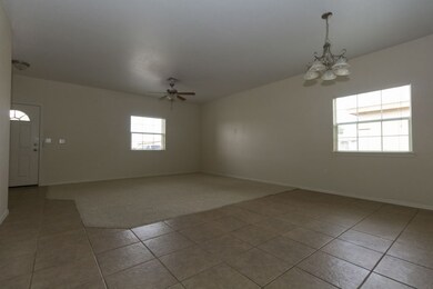 942 Larkspur Ave, Alamogordo, NM 88310 - photo 4