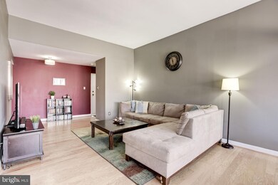 1650 Parkcrest Cir unit 301, Reston, VA 20190 - photo 6