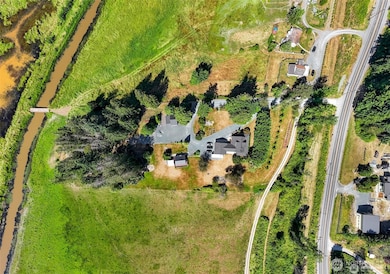 13633 State Route 9, Mount Vernon, WA 98273 - photo 5