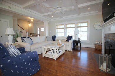 Living Rm Area