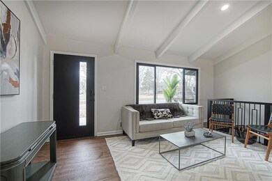 7326 Edgewood Blvd, Shawnee, KS 66203 - photo 6