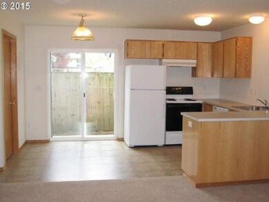 4518 SE 99th Ave, Portland, OR 97266 - photo 3